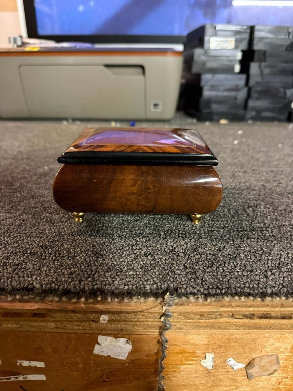 Vintage Sorrento Italian Inlaid Wood Musical Jewelry Box with Burl and Rosewood